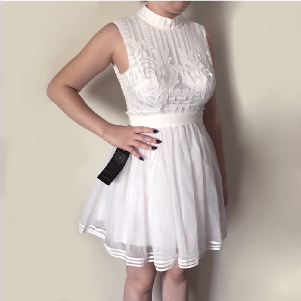 🥂 BEBE White Dress Brand New